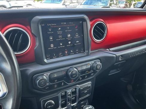 Used 2018 Jeep Wrangler Unlimited Rubicon AWD/4WD image 21