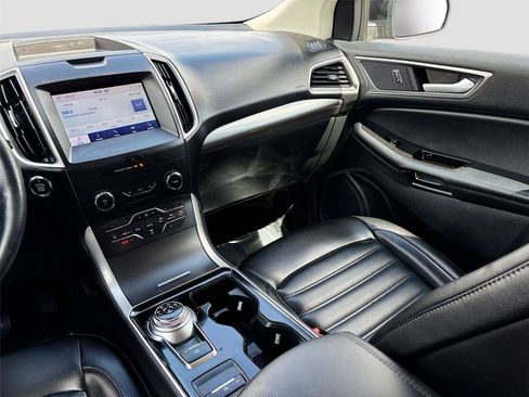 Used 2020 Ford Edge SEL AWD/4WD image 22