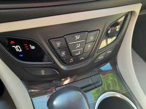 Used 2019 Buick Envision Preferred AWD/4WD image 23