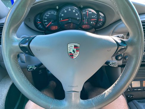 Used 2001 Porsche 911 Cabriolet image 21