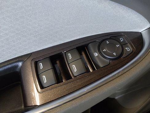 Used 2020 Chevrolet Malibu LT FWD image 27