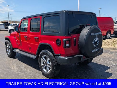 Used 2022 Jeep Wrangler Unlimited Sahara w/ Cold Weather Group AWD/4WD image 5