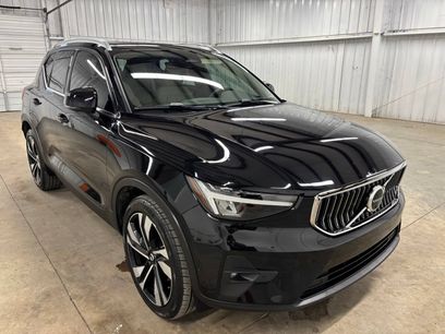Used 2023 Volvo XC40 B5 Plus w/ Driver Assist Package
