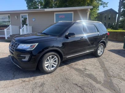 Used 2017 Ford Explorer XLT w/ Equipment Group 202A
