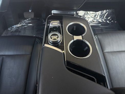 Certified 2024 Cadillac Lyriq Luxury RWD image 9