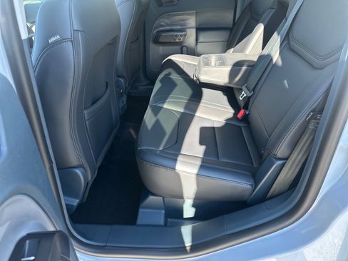 New 2025 Ford Maverick Lariat w/ Black Appearance Package image 31