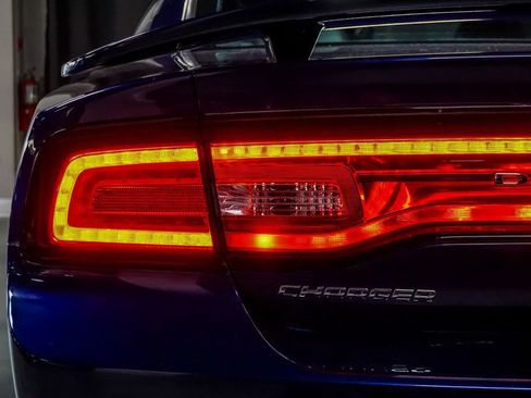 Used 2014 Dodge Charger R/T RWD image 73
