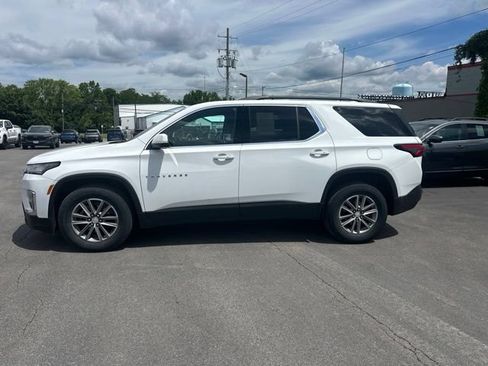 Used 2023 Chevrolet Traverse LT w/ LPO, Floor Liner Package AWD/4WD image 6