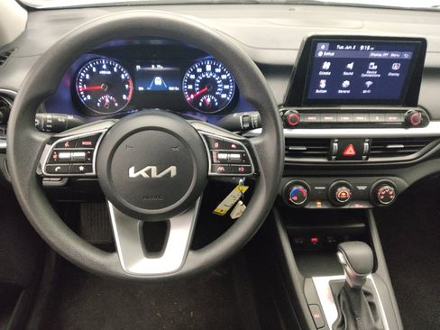 Used 2023 Kia Forte LXS FWD image 22