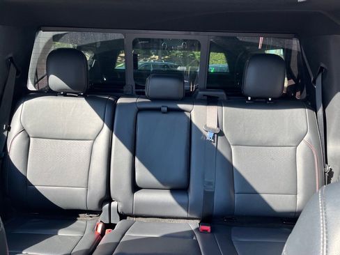 Used 2021 Ford F150 Lariat image 17