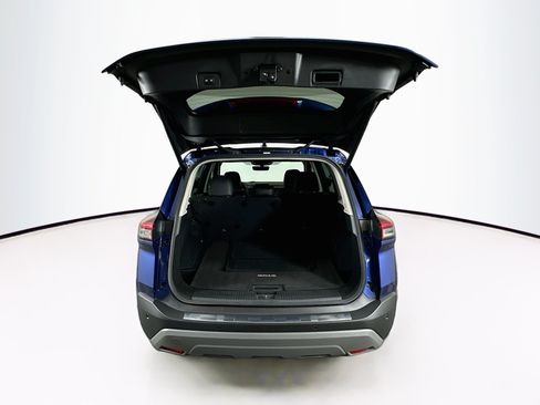Used 2023 Nissan Rogue SV w/ SV Premium B Package AWD/4WD image 28