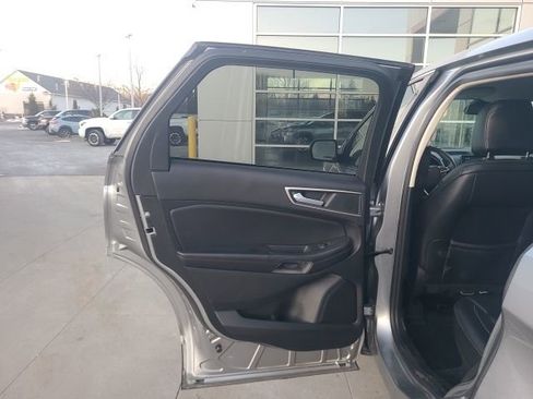 Used 2024 Ford Edge SEL image 14