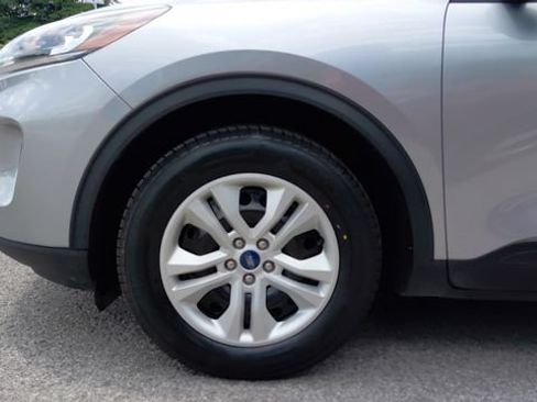Used 2022 Ford Escape S AWD/4WD image 10