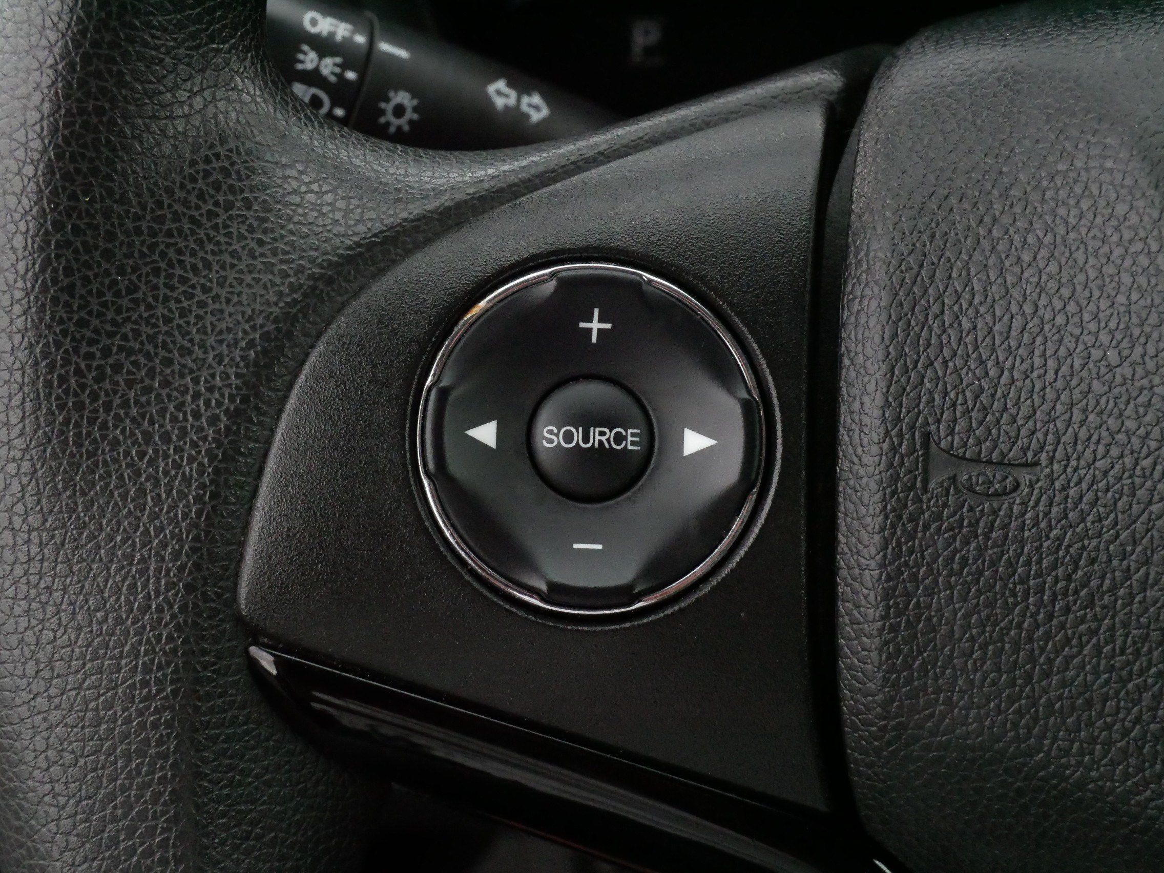 Used 2019 Honda HR-V LX image 27