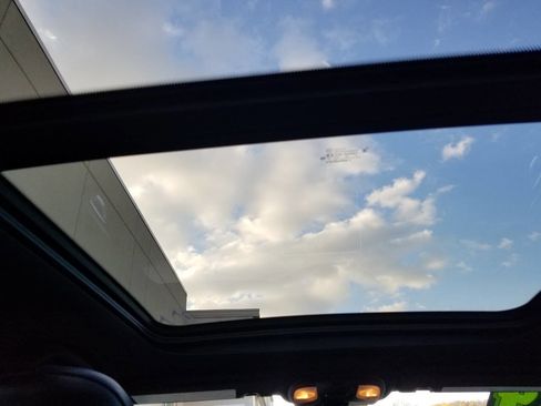 Certified 2024 Jeep Compass Trailhawk w/ Sun and Sound Group image 11