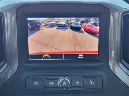 Used 2024 Chevrolet Silverado 1500 Custom image 13