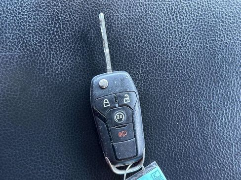 Used 2017 Ford F150 XLT w/ Equipment Group 302A Luxury AWD/4WD image 35