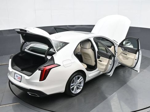 Used 2024 Cadillac CT4 Luxury w/ Sun And Sound Package AWD/4WD image 39