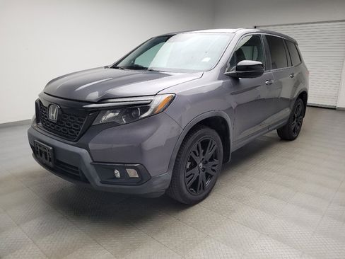 Used 2021 Honda Passport Sport image 2
