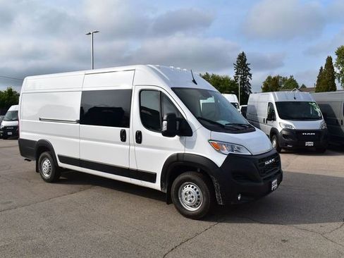 New 2026 RAM ProMaster 3500 w/ Convenience Group image 10