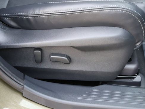 Used 2024 Subaru Outback Limited image 11