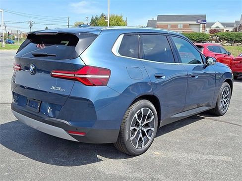 Certified 2025 BMW X3 xDrive30i w/ Premium Package image 4