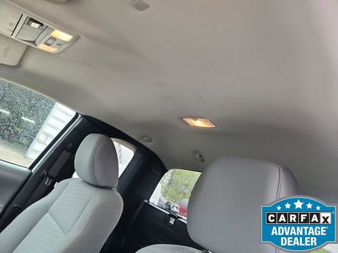 Used 2021 Toyota Tacoma SR image 3