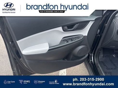 Used 2023 Hyundai Kona SEL image 11