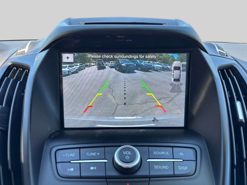 Used 2018 Ford Escape SEL AWD/4WD image 9