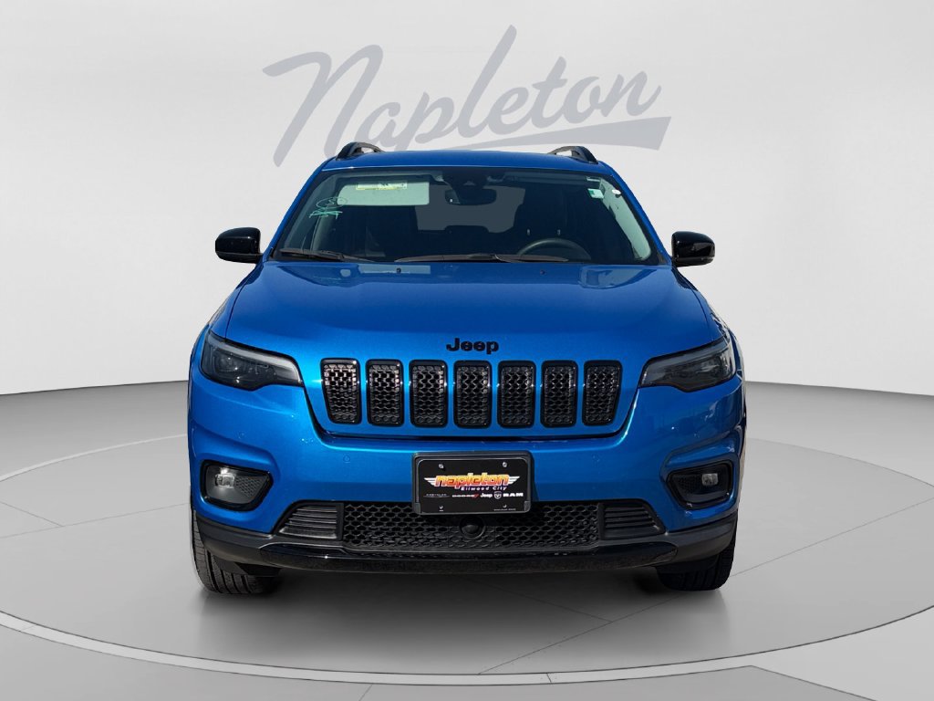 Certified 2023 Jeep Cherokee Altitude Lux AWD/4WD image 9
