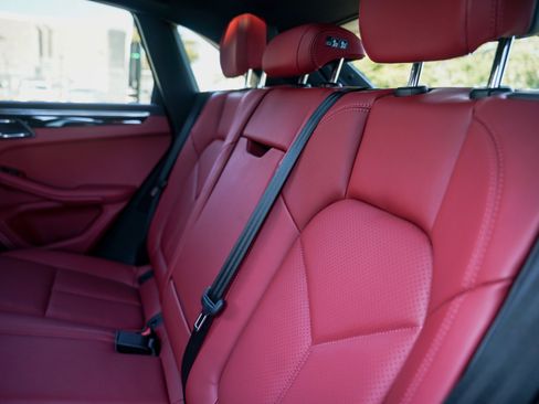 New 2026 Porsche Macan S image 30