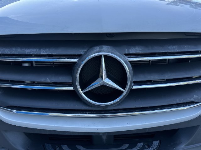 Used 2023 Mercedes-Benz Sprinter 2500 image 10