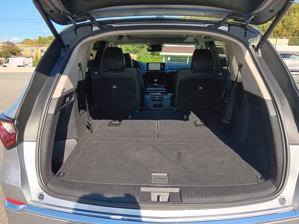 Used 2026 Acura MDX SH-AWD image 36