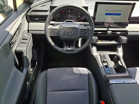 New 2026 Toyota RAV4 XSE AWD/4WD image 11