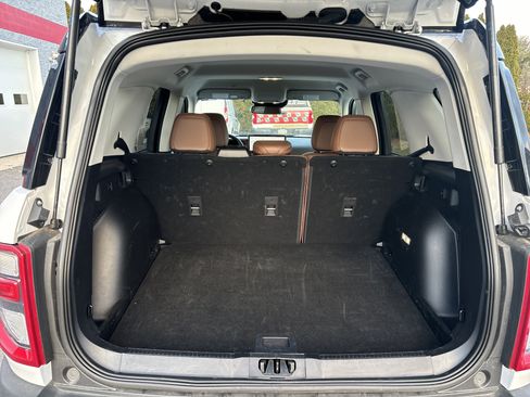 Used 2025 Ford Bronco Sport Outer Banks image 5