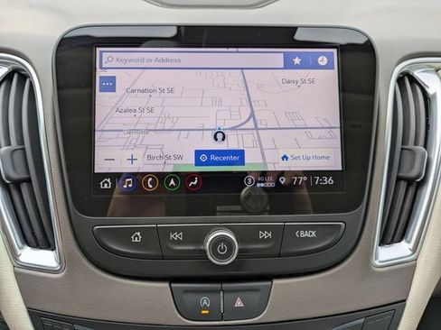 Used 2024 Chevrolet Malibu LT FWD image 6