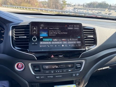 Used 2024 Honda Ridgeline TrailSport image 12