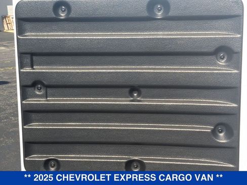 New 2025 Chevrolet Express 3500 Extended RWD image 26