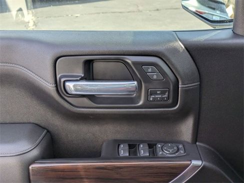 Used 2022 GMC Sierra 1500 SLT w/ SLT Premium Plus Package image 12