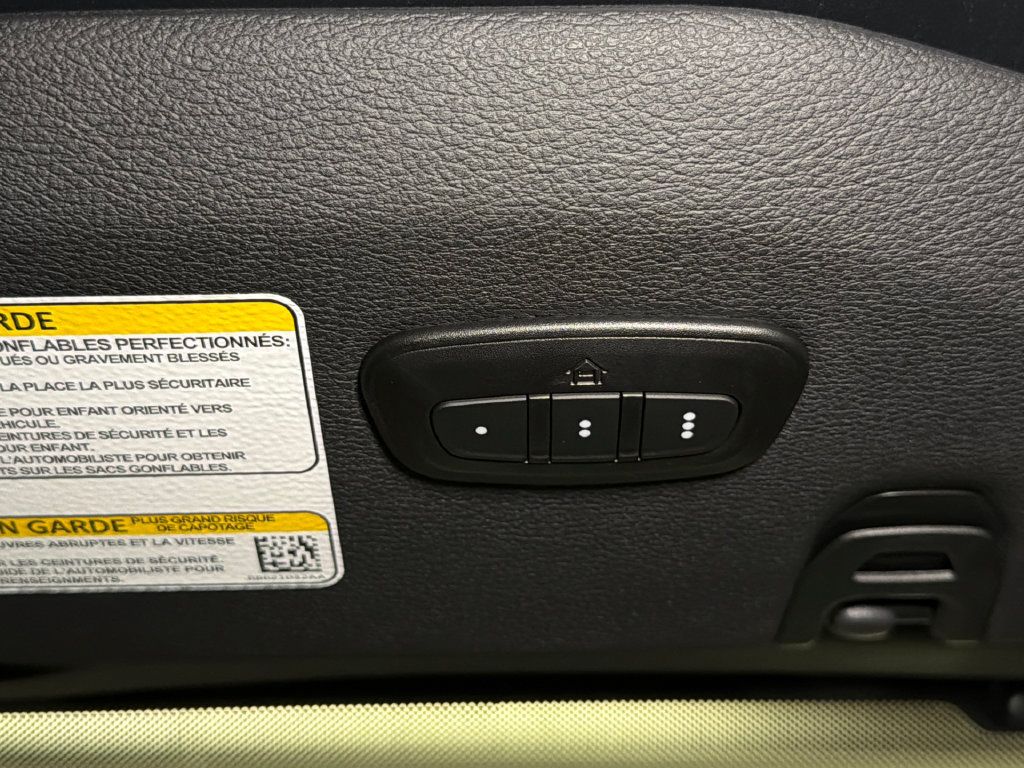Used 2024 Jeep Wrangler Unlimited AWD/4WD image 34
