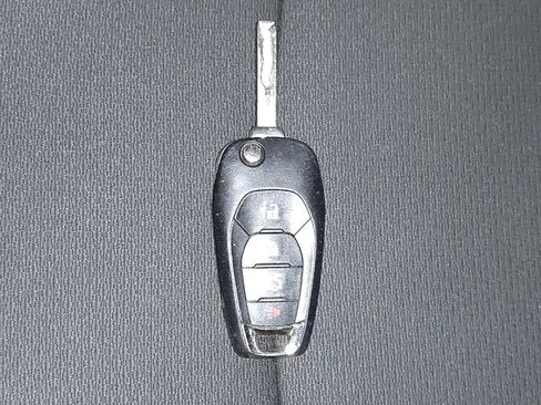 Used 2017 Chevrolet Cruze LS image 32