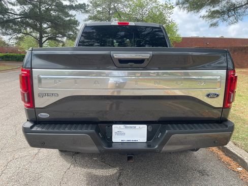 Used 2016 Ford F150 Platinum w/ Equipment Group 701A Luxury image 4