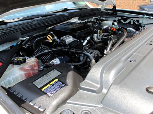 Used 2015 GMC Sierra 3500 Denali image 39