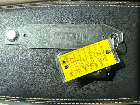 Used 2015 Jeep Cherokee Limited w/ Luxury Group image 31