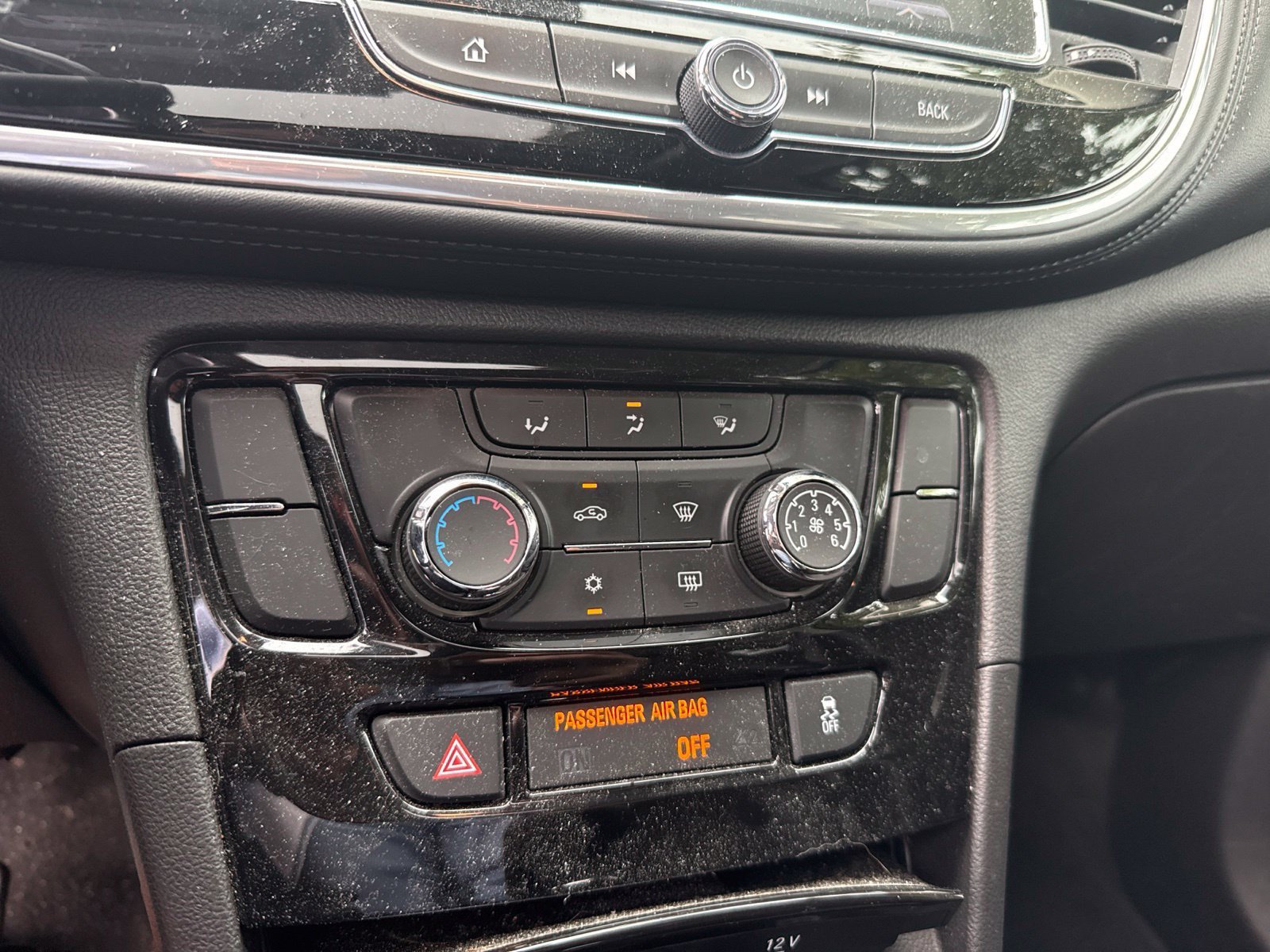 Used 2019 Buick Encore Sport Touring w/ Safety Package FWD image 29
