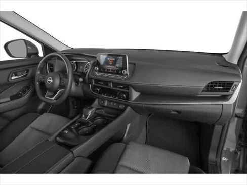 Used 2025 Nissan Rogue SV FWD image 11