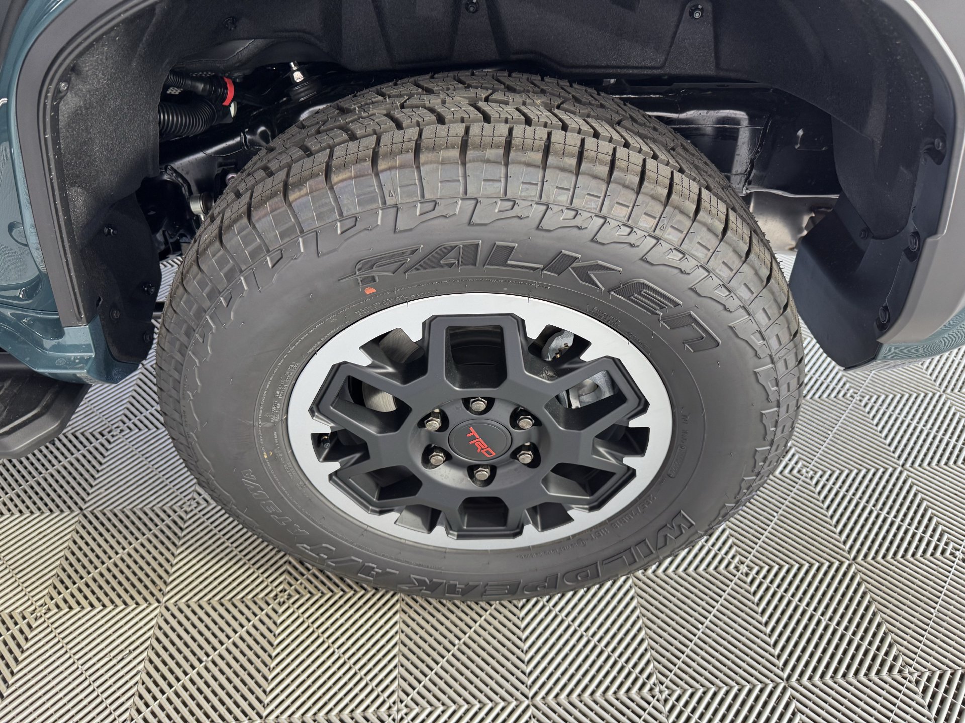 New 2026 Toyota 4Runner TRD Off-Road Premium w/ Tow Technology Package AWD/4WD image 15