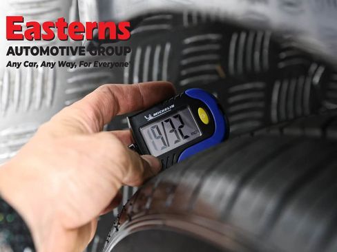 Used 2021 Toyota Camry SE FWD image 27