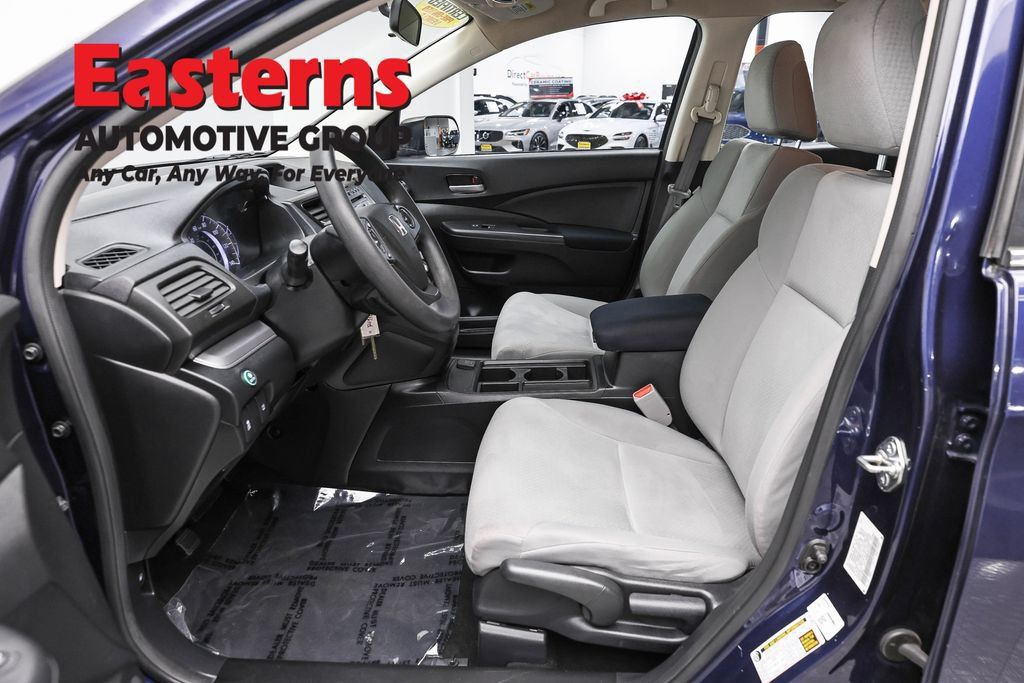 Used 2015 Honda CR-V LX image 15