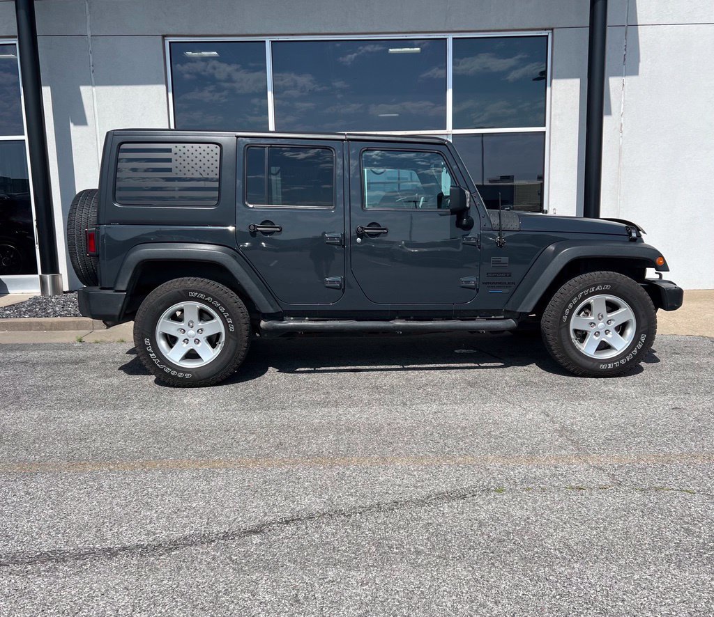 Used 2016 Jeep Wrangler Unlimited Sport w/ Quick Order Package 24S AWD/4WD image 9